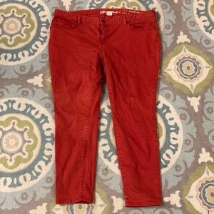 Red Eddie Bauer Slightly Curvy Skinny Jeans in GUC